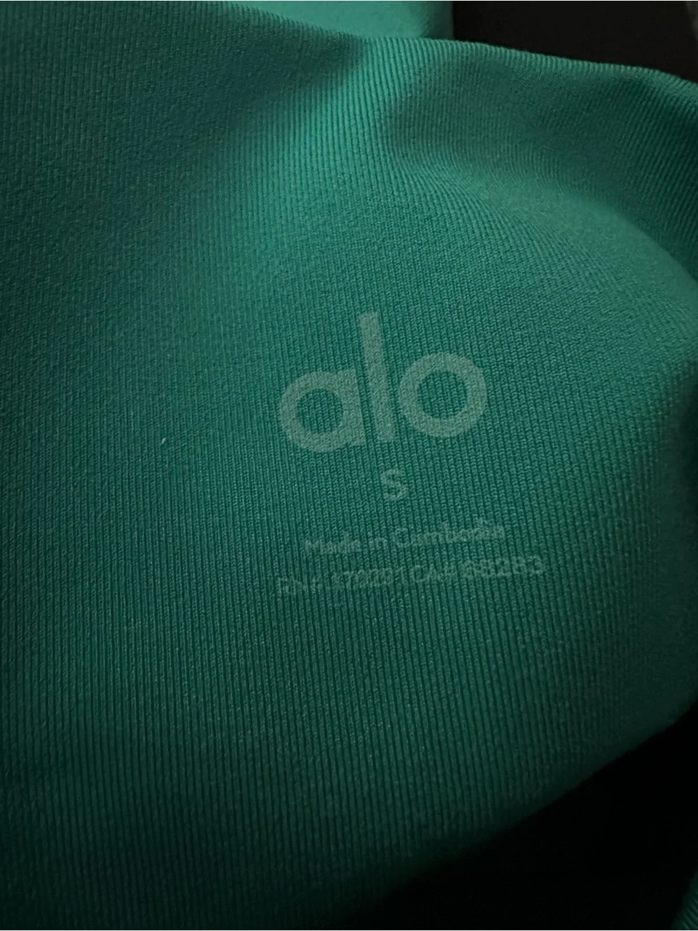 Alo High-Rise Leggings in a Emerald Isle